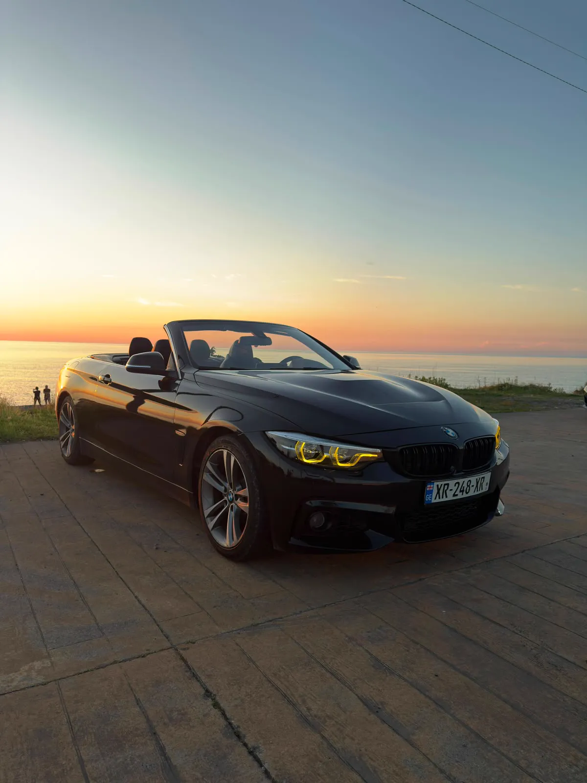 BMW 4 Series Cabrio Black 2