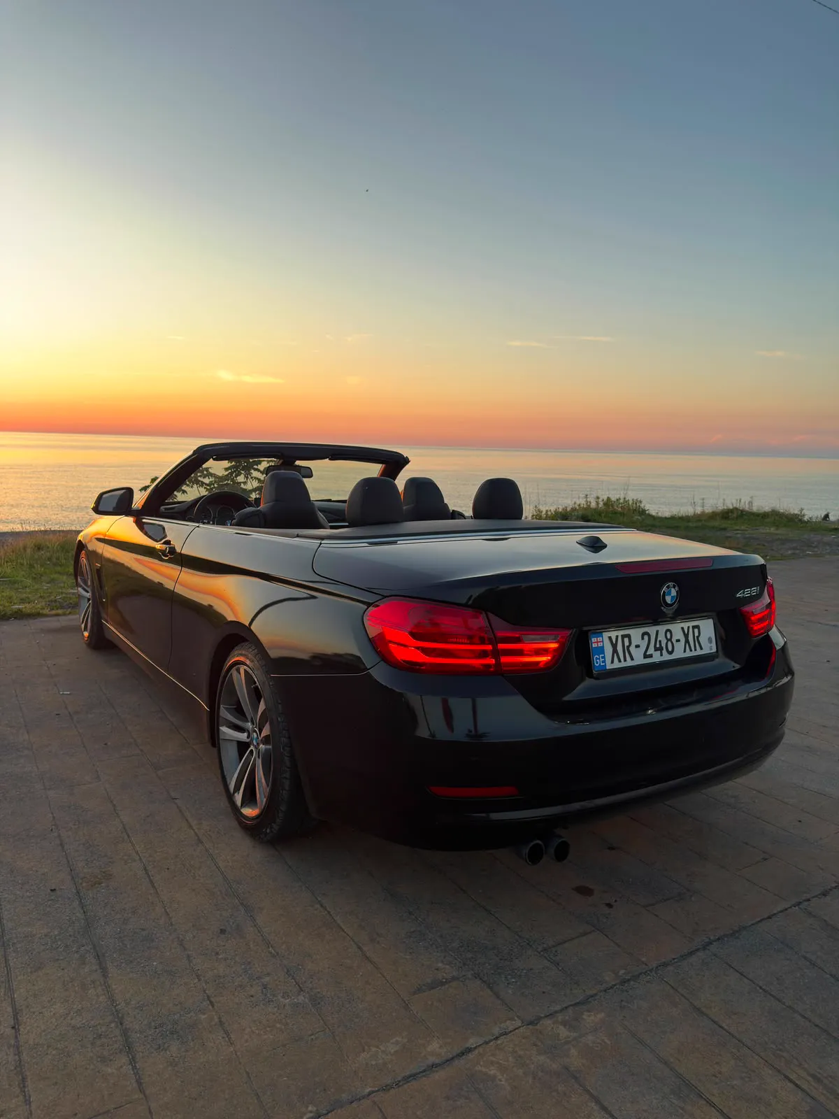 BMW 4 Series Cabrio Black 5
