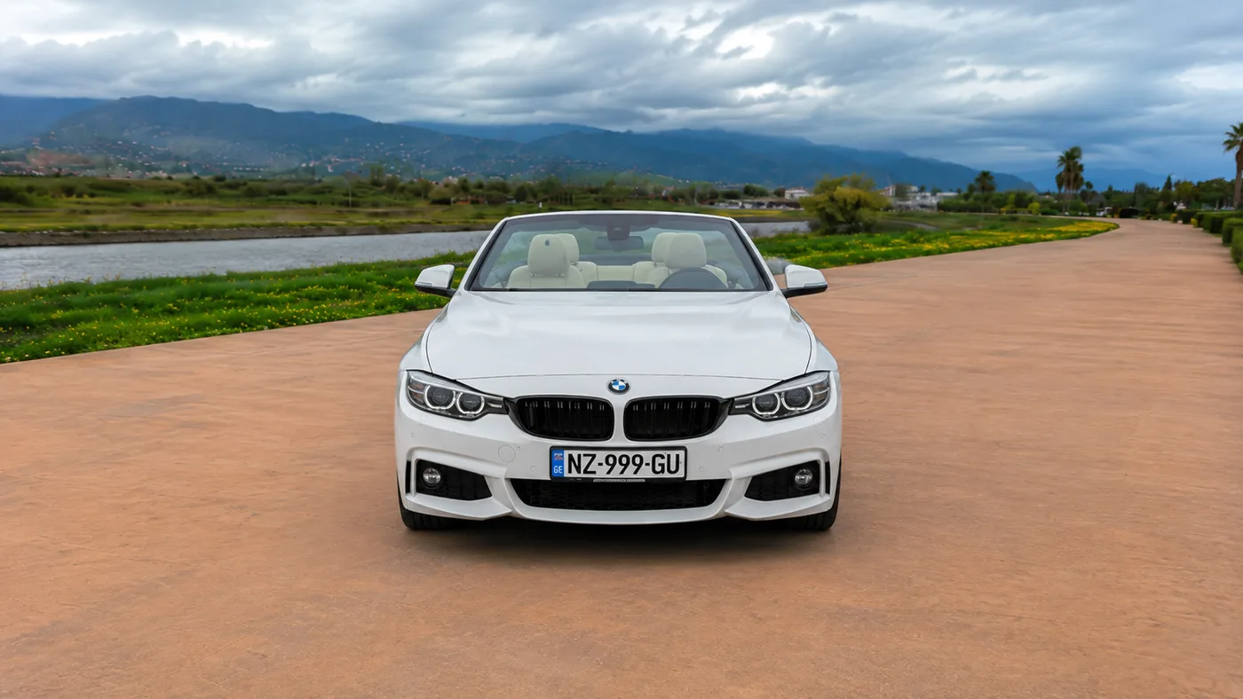 BMW 430i Cabriolet M Sport 2