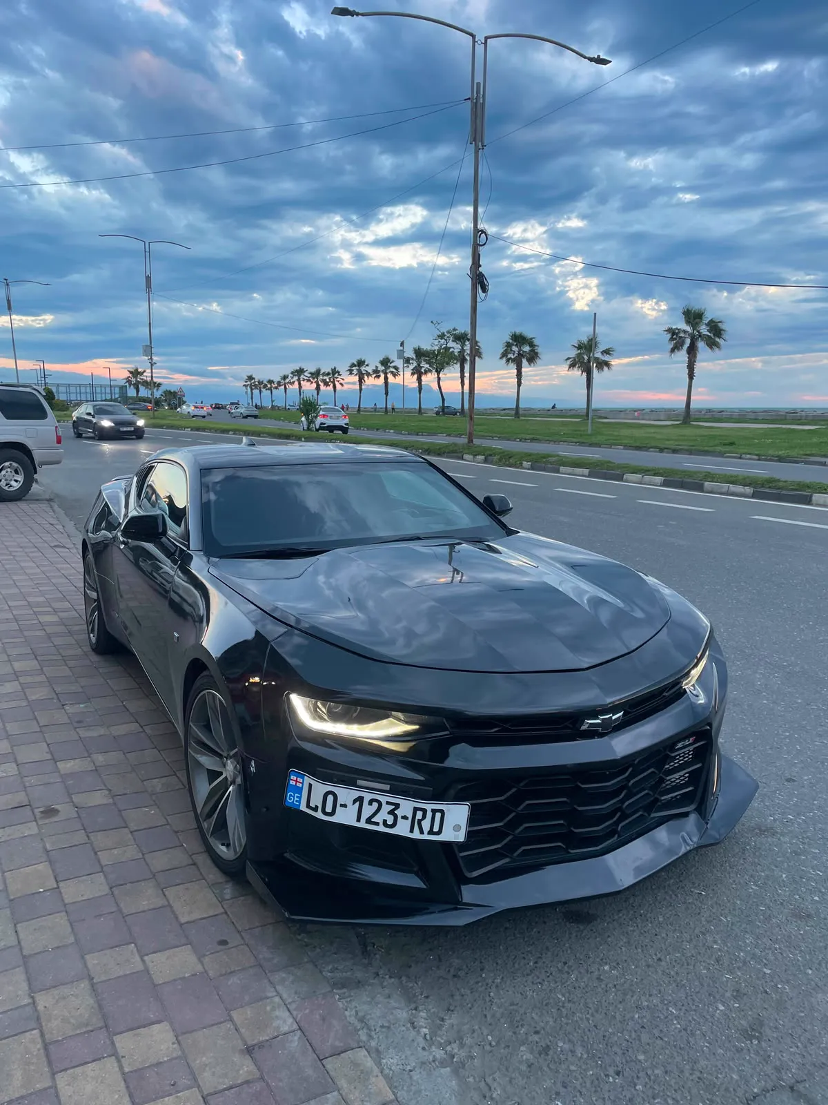 Chevrolet Camaro Black