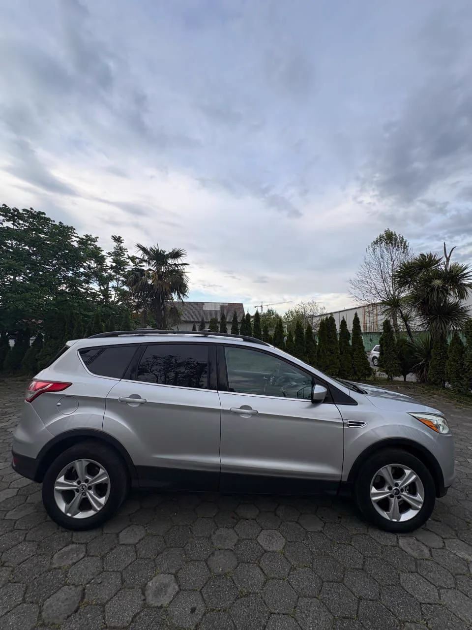 Ford Escape 6