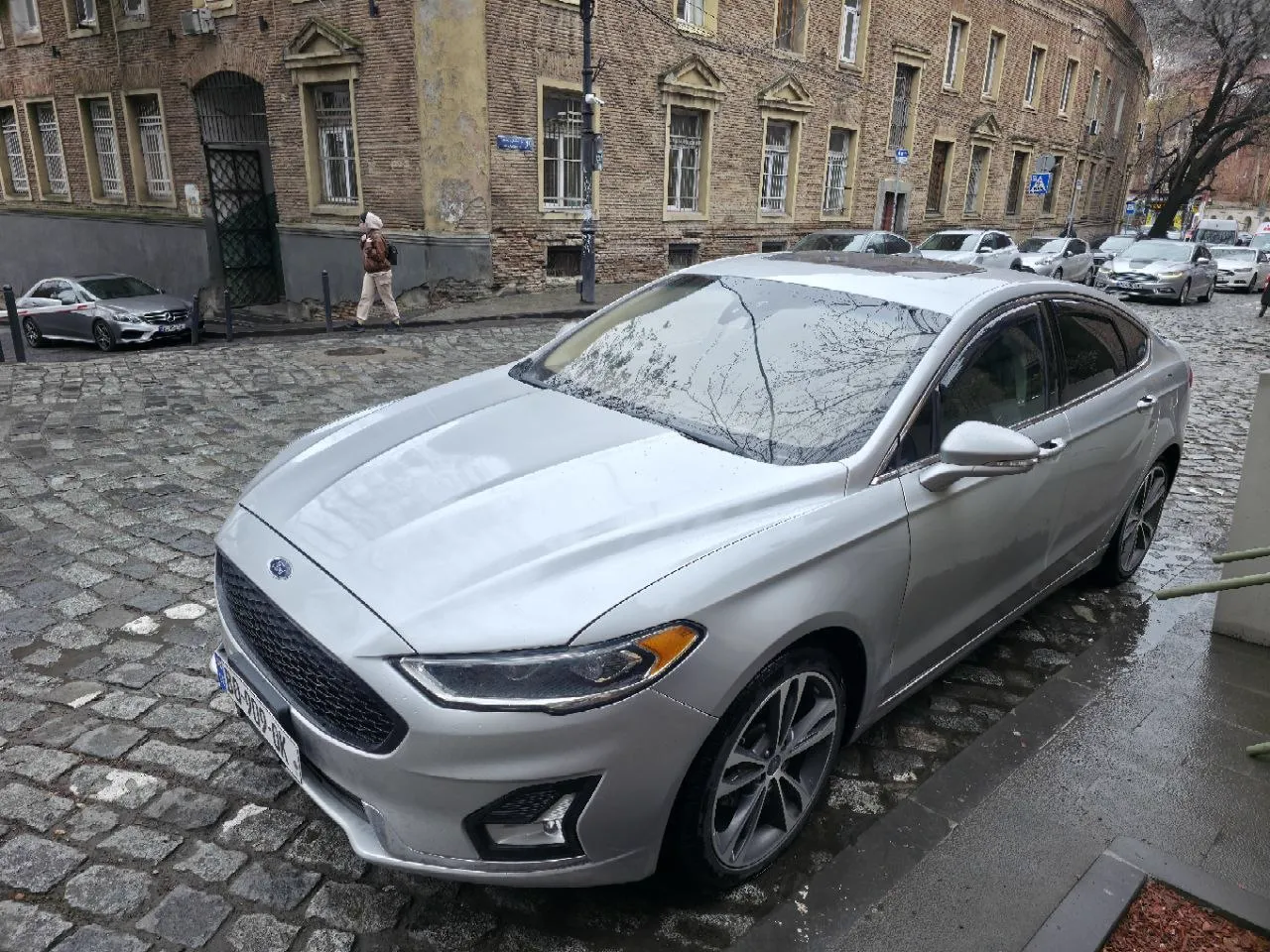 Ford Fusion Hybrid Silver 6