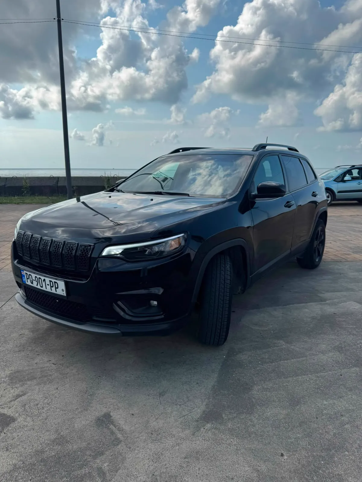 Jeep Cherokee 2020 3
