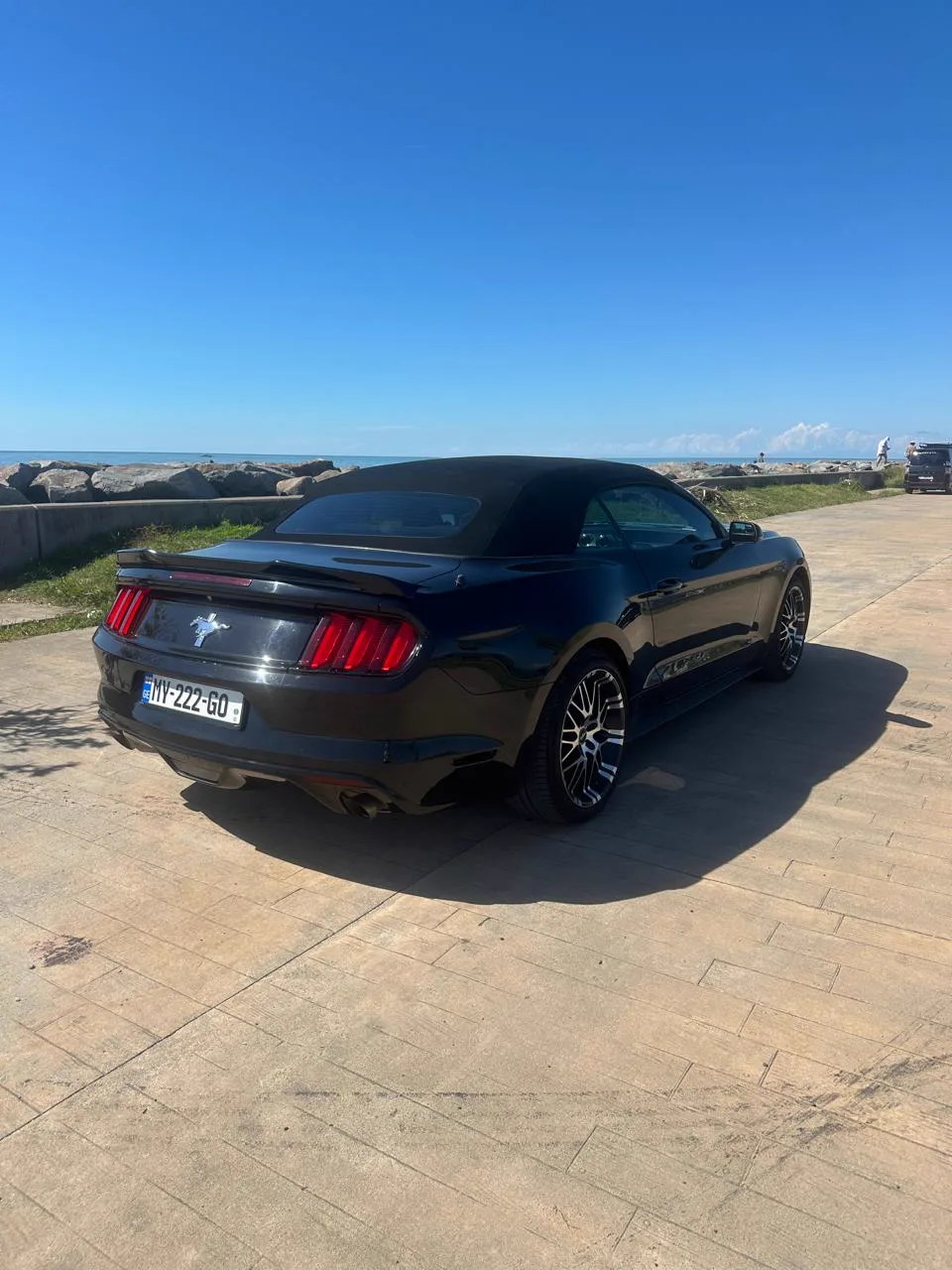 Ford Mustang Cabrio 3.7L Dark Black 3
