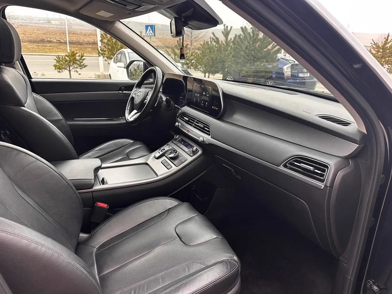 Hyundai Palisade 2