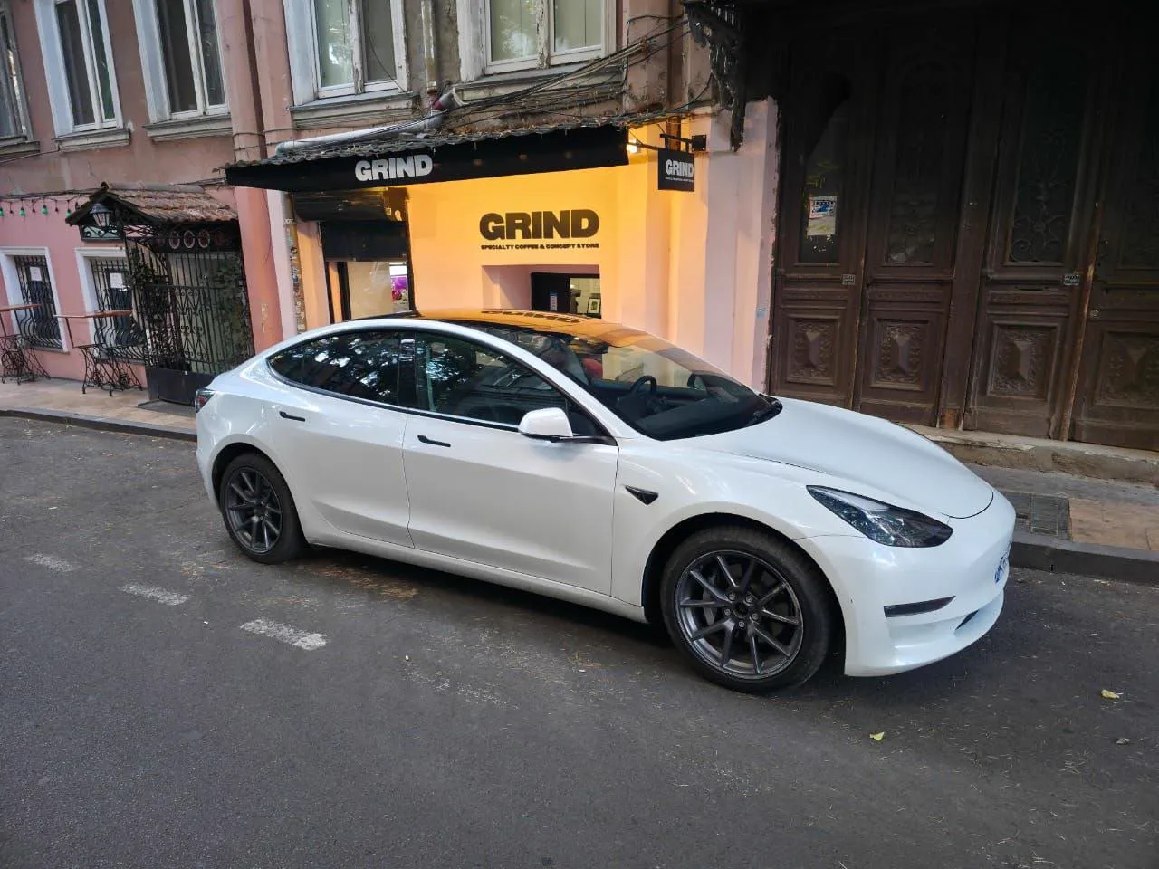 Tesla Model 3 White 2