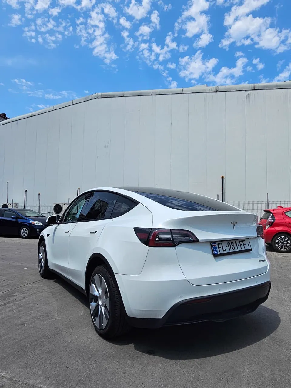 Tesla Model Y 9