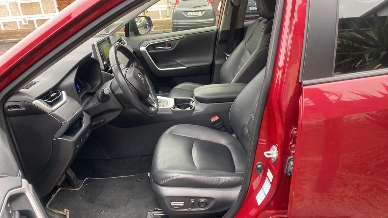 Toyota RAV4 Hybrid Plug-In 6